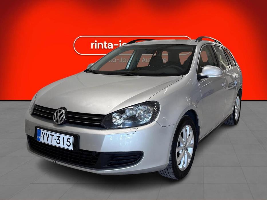 VOLKSWAGEN Golf 2010