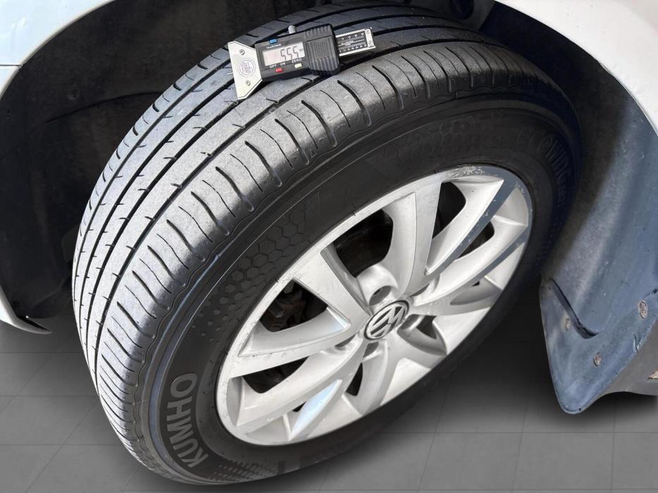 VOLKSWAGEN Golf 2010