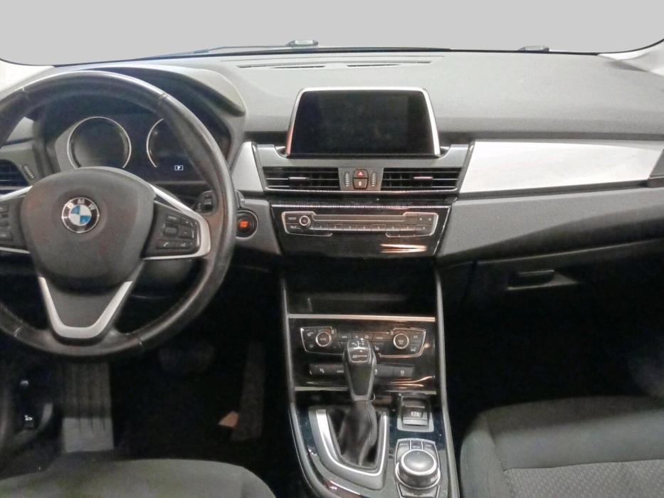 BMW 225 2018