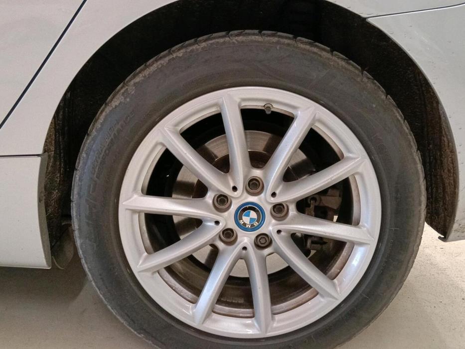 BMW 225 2018