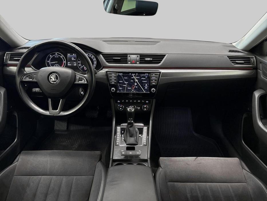 SKODA Superb 2017