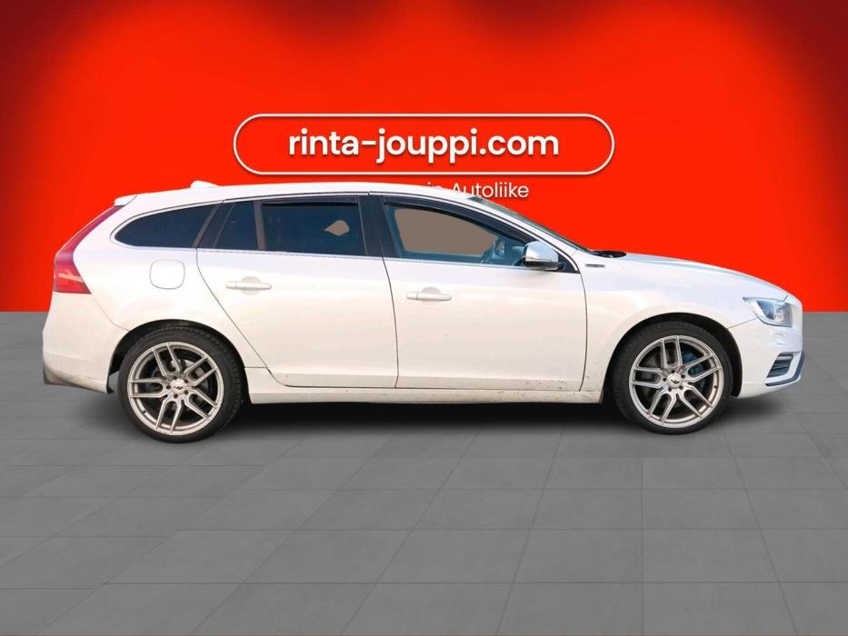 VOLVO V60 2014