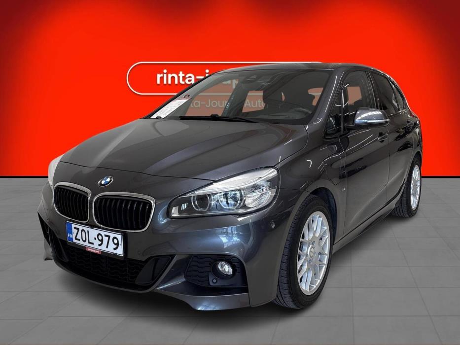 BMW 225 2017