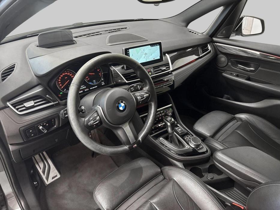 BMW 225 2017