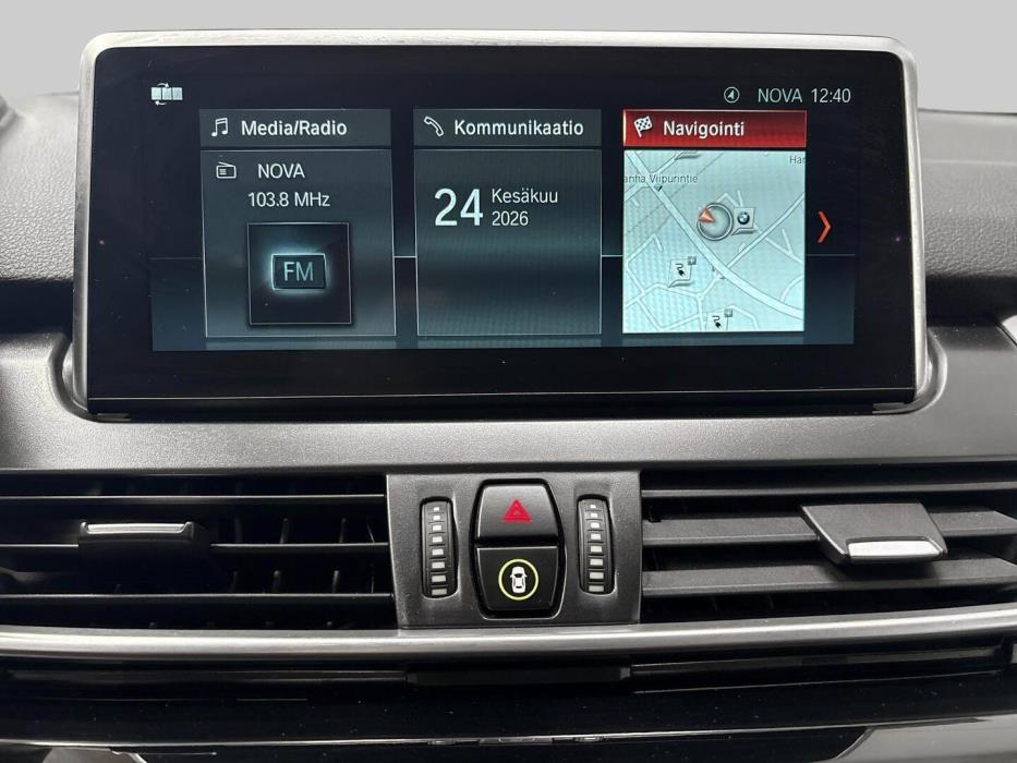 BMW 225 2017
