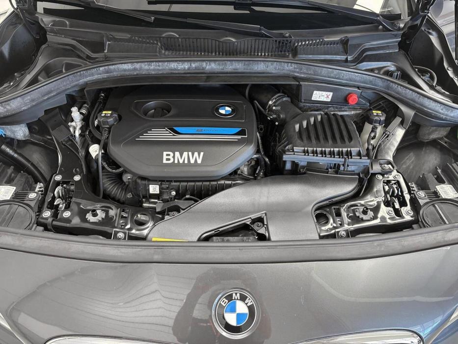 BMW 225 2017