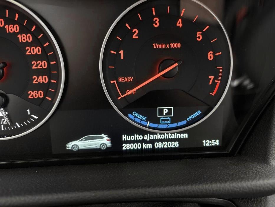 BMW 225 2017