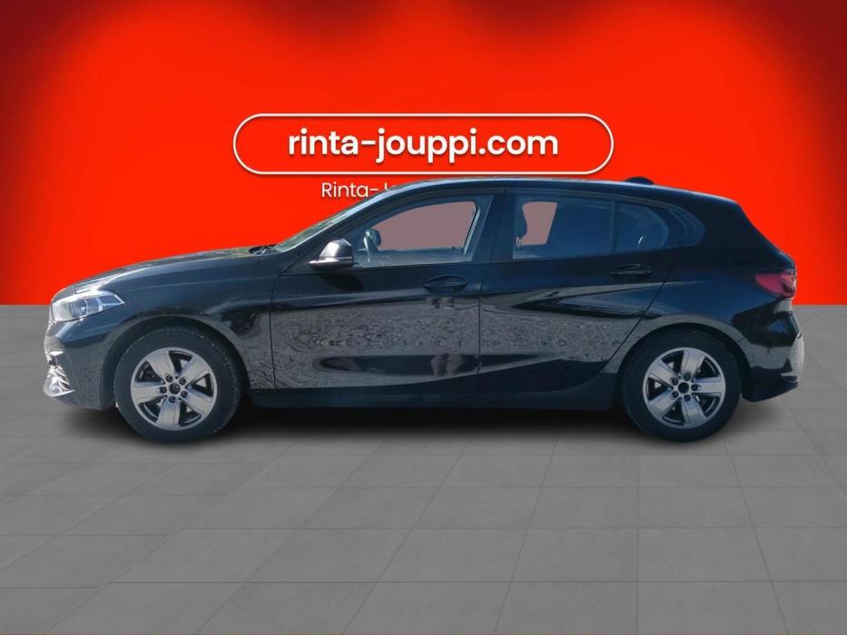 BMW 118 2023