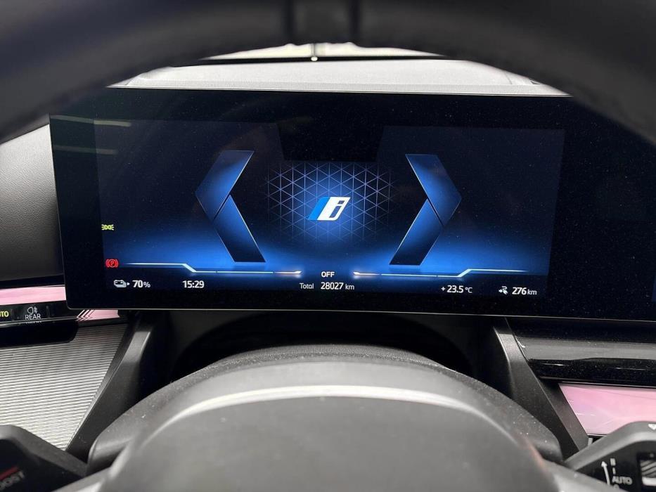 BMW I5 2025