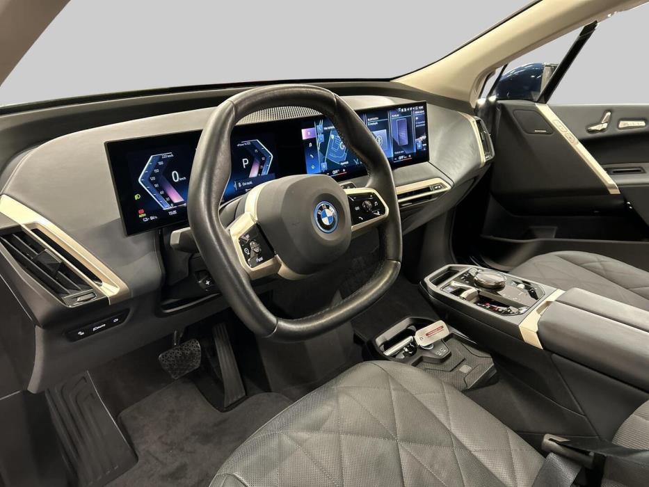 BMW IX 2022