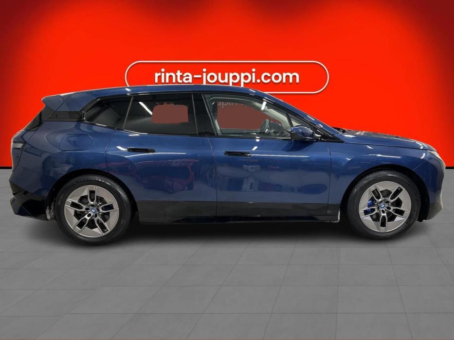 BMW IX 2022