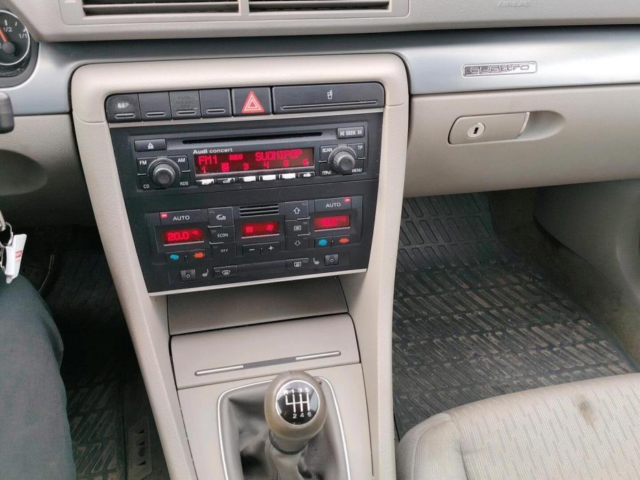 AUDI A4 2005