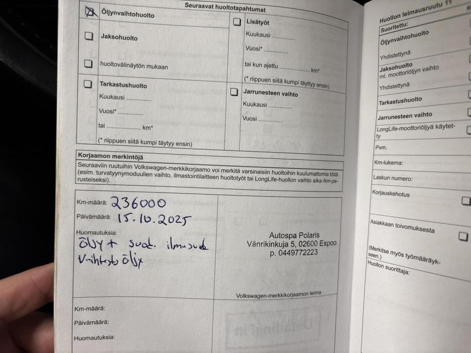 VOLKSWAGEN Golf 2012