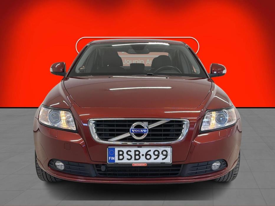 VOLVO S40 2012