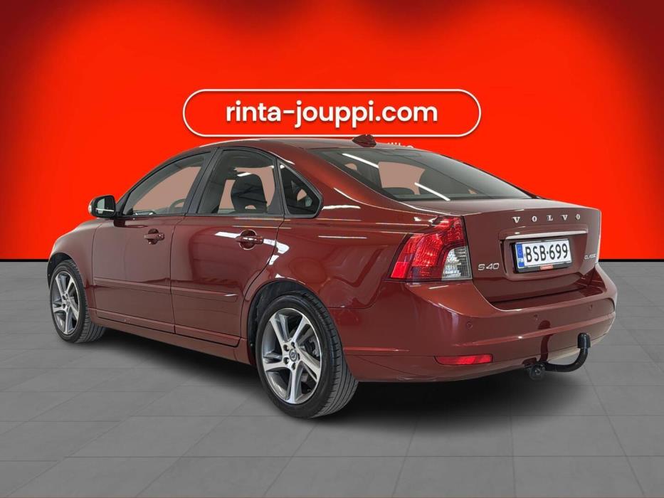 VOLVO S40 2012
