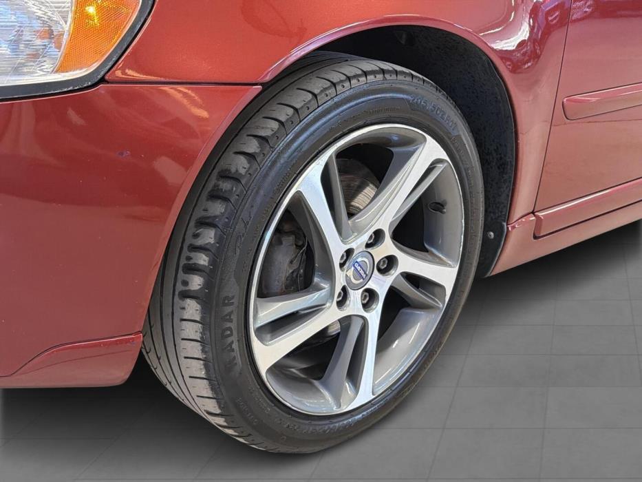 VOLVO S40 2012