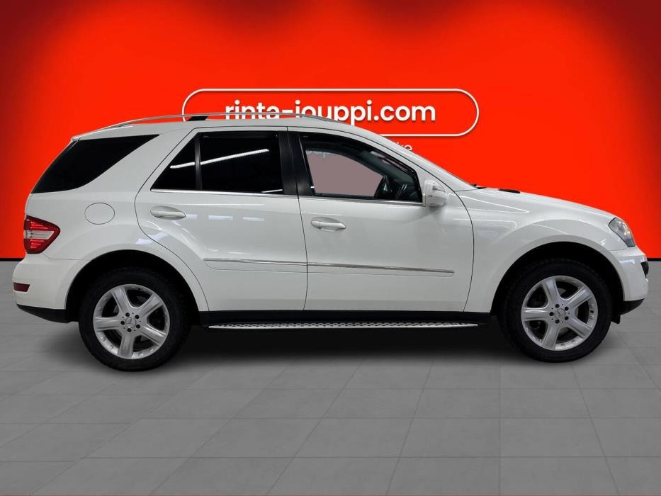 MERCEDES-BENZ ML 2010