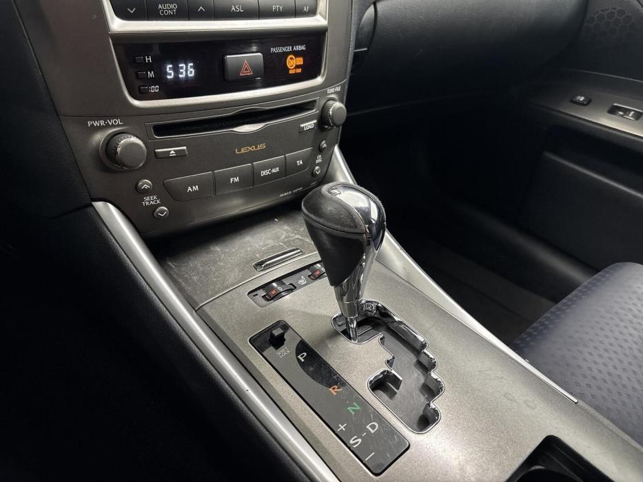 LEXUS IS 2006