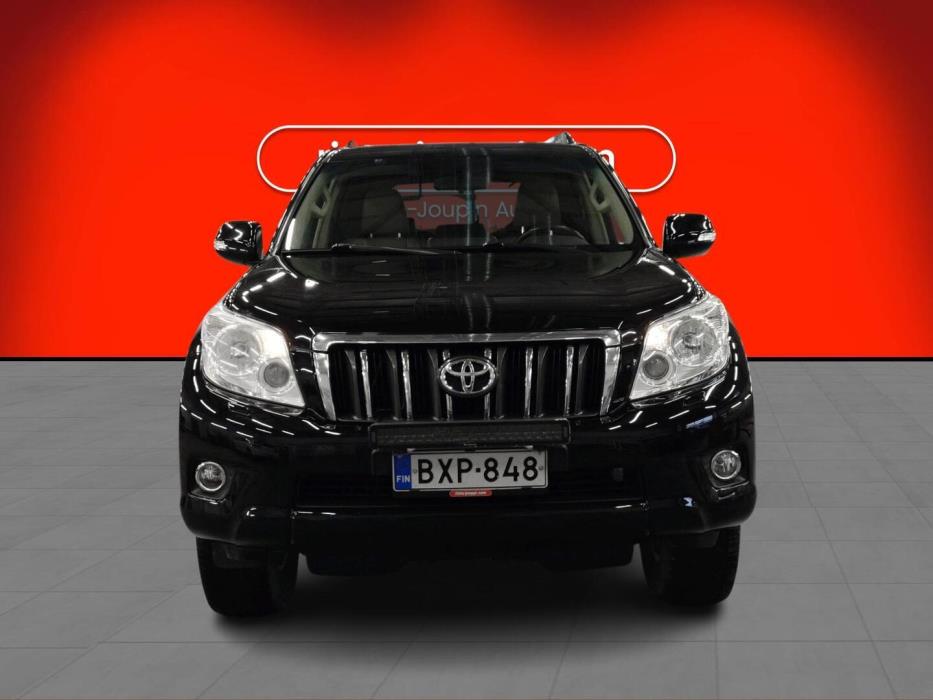 TOYOTA Land Cruiser 2010