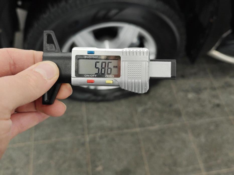 TOYOTA Land Cruiser 2010