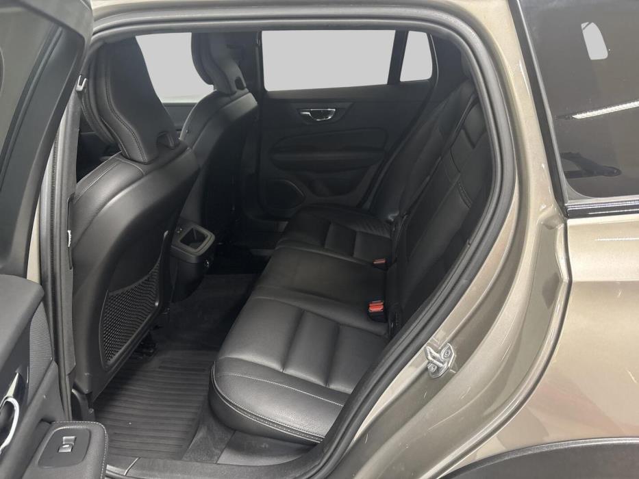 VOLVO V60 Cross Country 2019