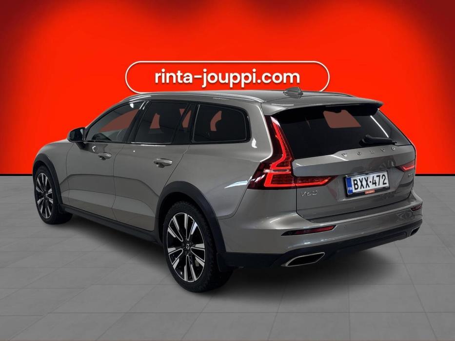 VOLVO V60 Cross Country 2019