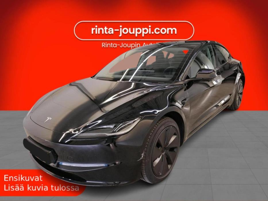 TESLA MODEL 3 2024