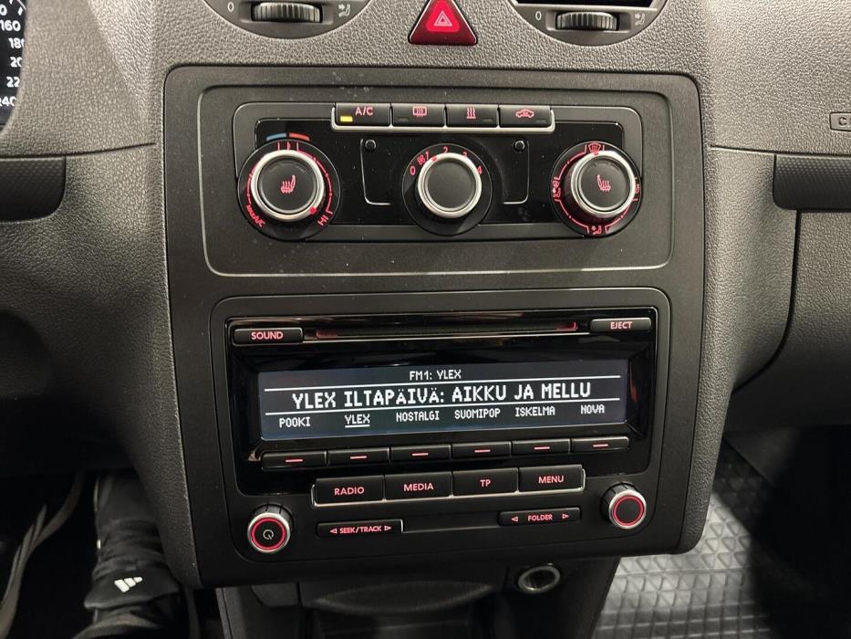 VOLKSWAGEN Caddy 2015