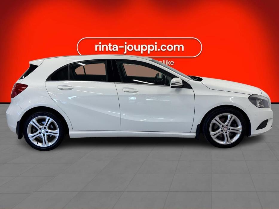 MERCEDES-BENZ A 2014