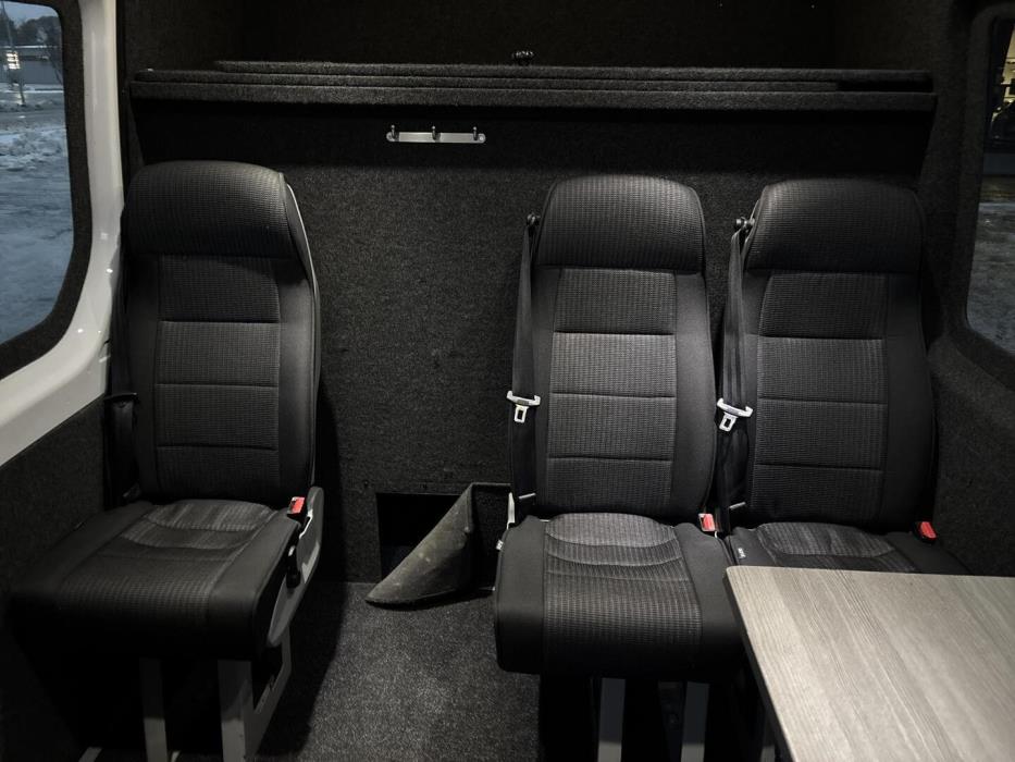 MERCEDES-BENZ Sprinter 2019