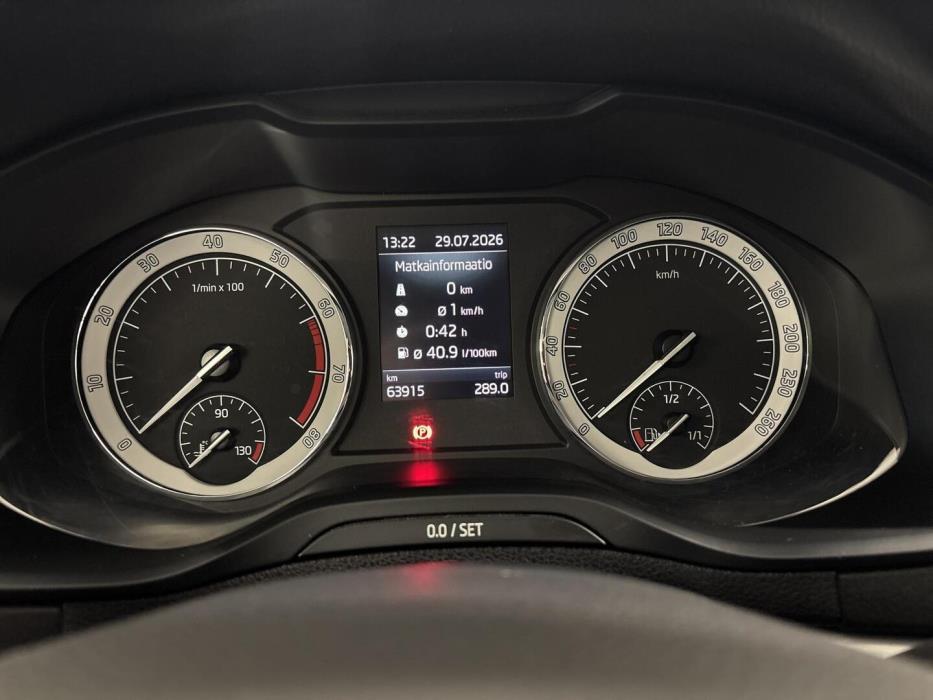 SKODA Karoq 2019