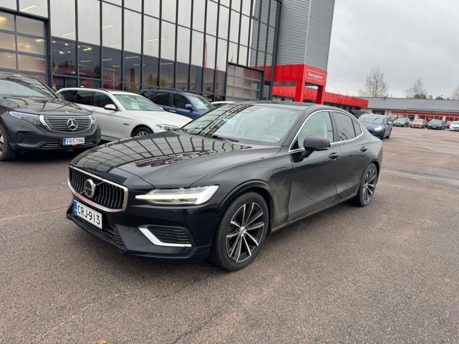 VOLVO S60 2023