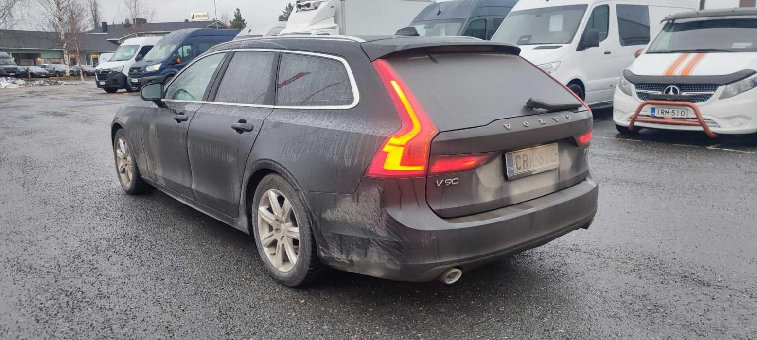 VOLVO V90 2020
