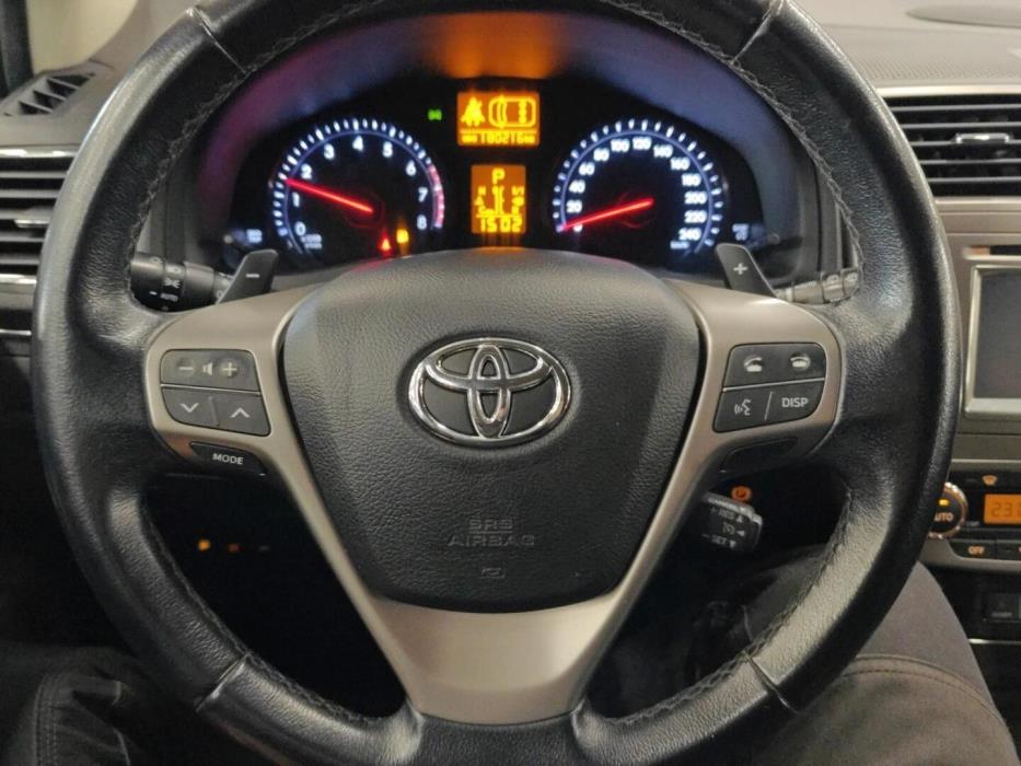TOYOTA AVENSIS 2013