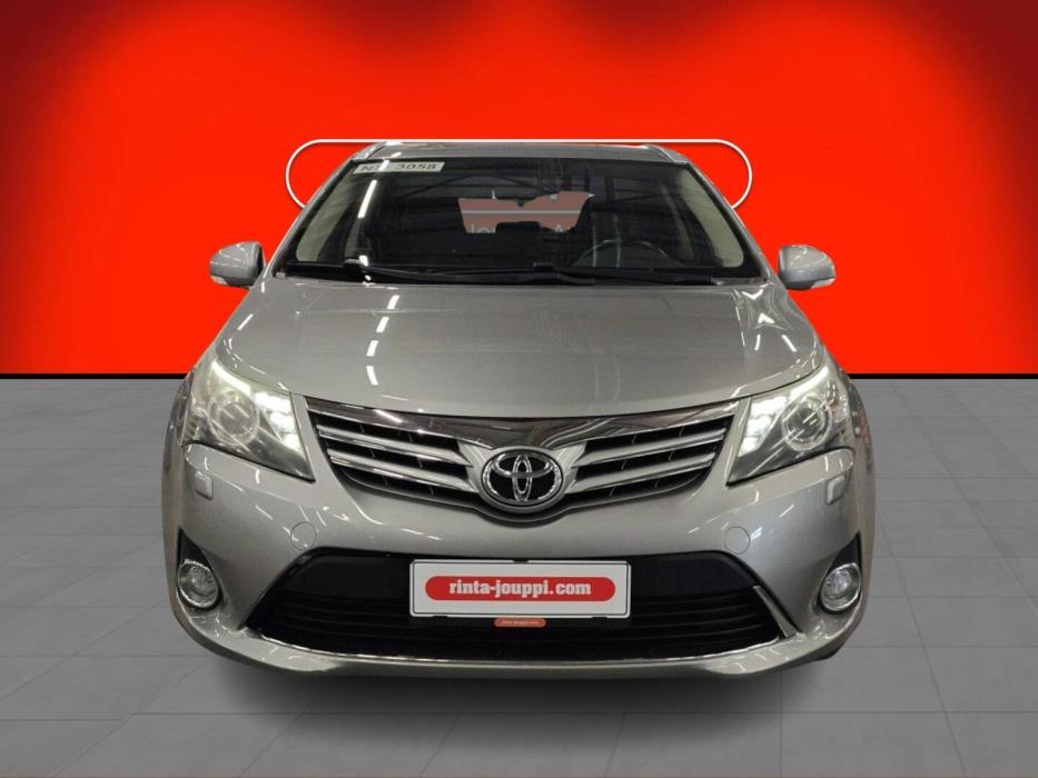 TOYOTA AVENSIS 2013