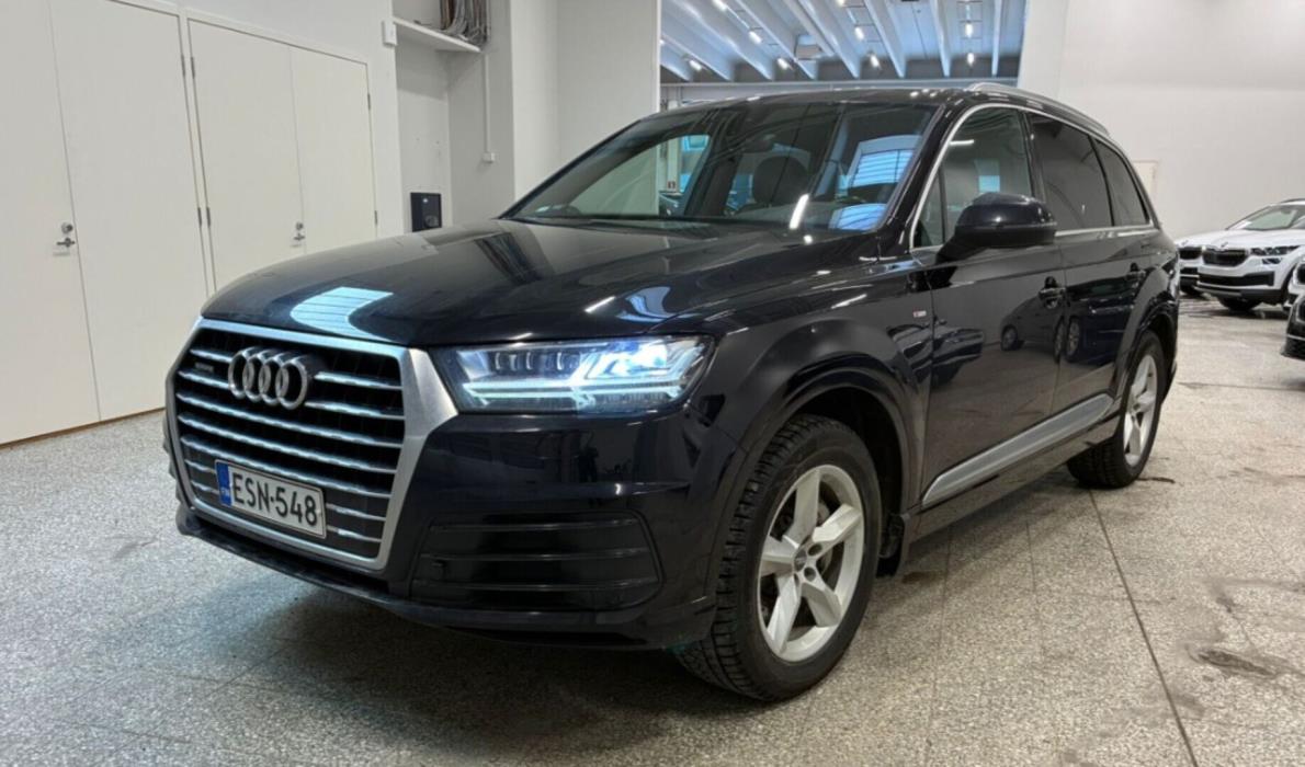 AUDI Q7 2016