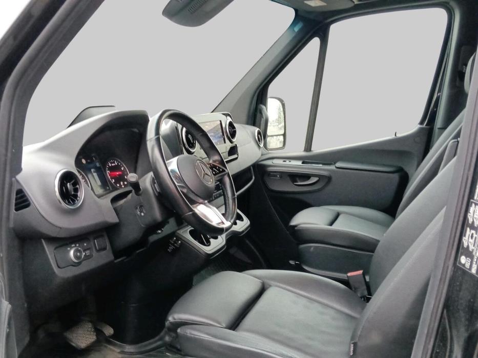 MERCEDES-BENZ Sprinter 2024