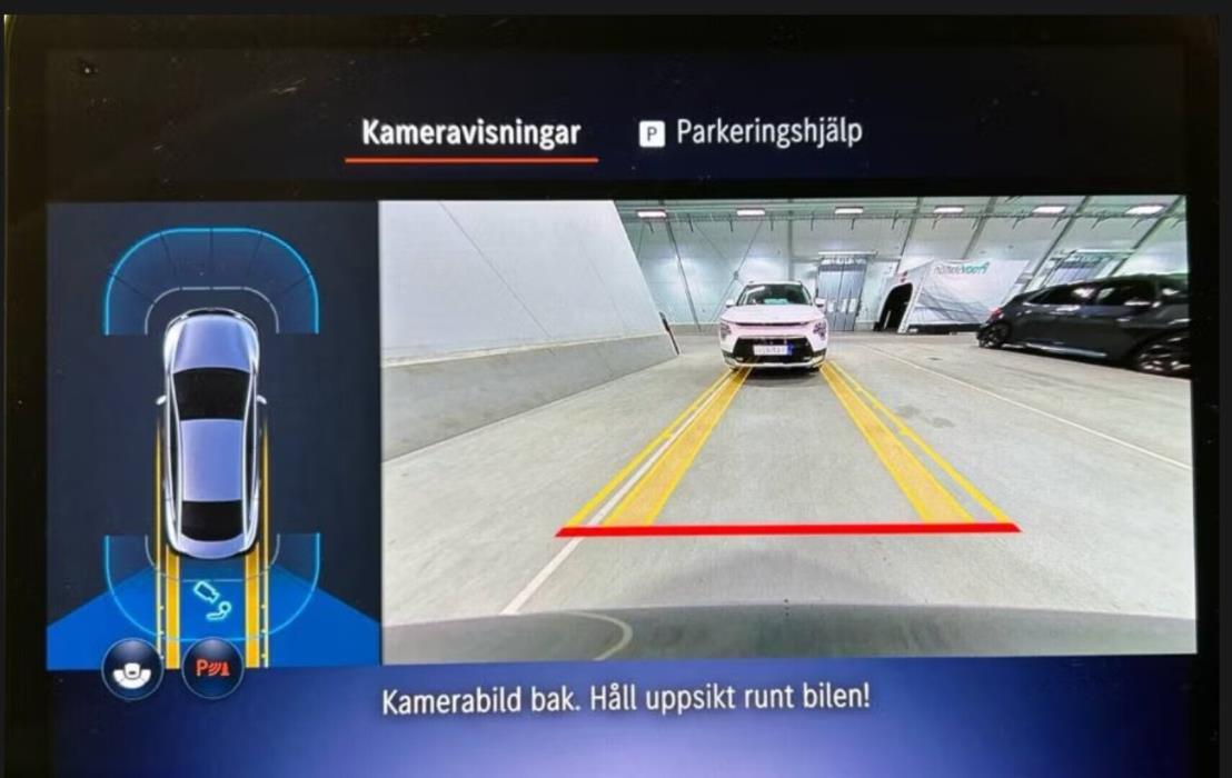 MERCEDES-BENZ EQE 2025