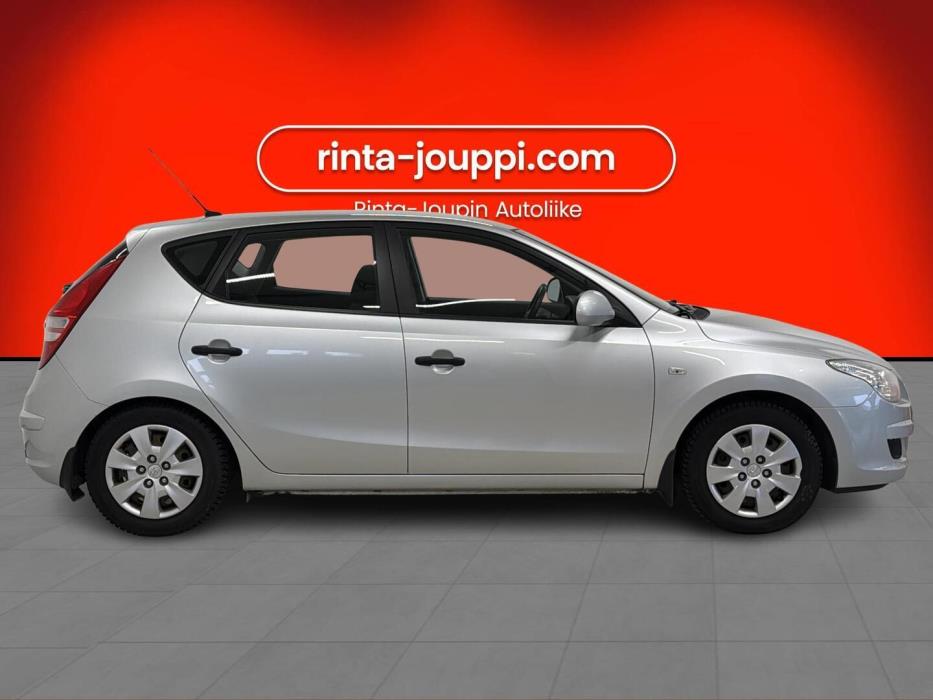 HYUNDAI i30 2008