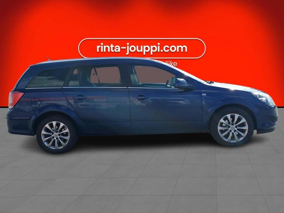 OPEL Astra 2010