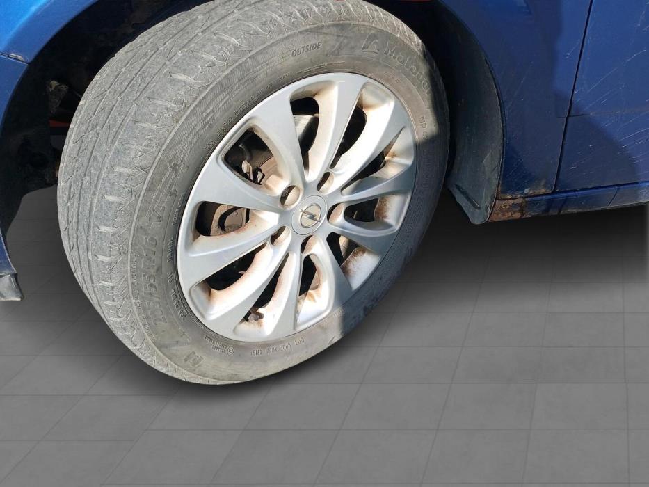 OPEL Astra 2010