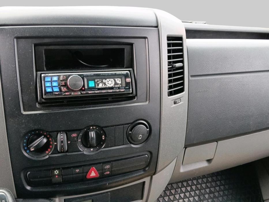 VOLKSWAGEN Crafter 2010
