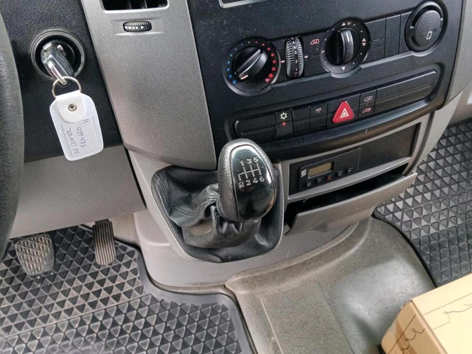 VOLKSWAGEN Crafter 2010