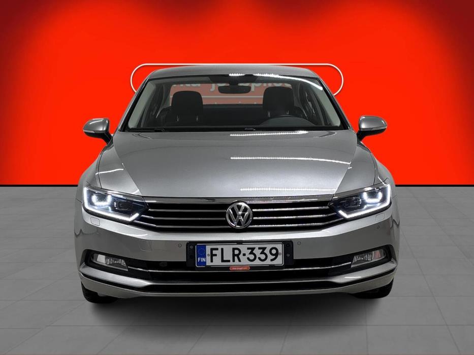 VOLKSWAGEN Passat 2015