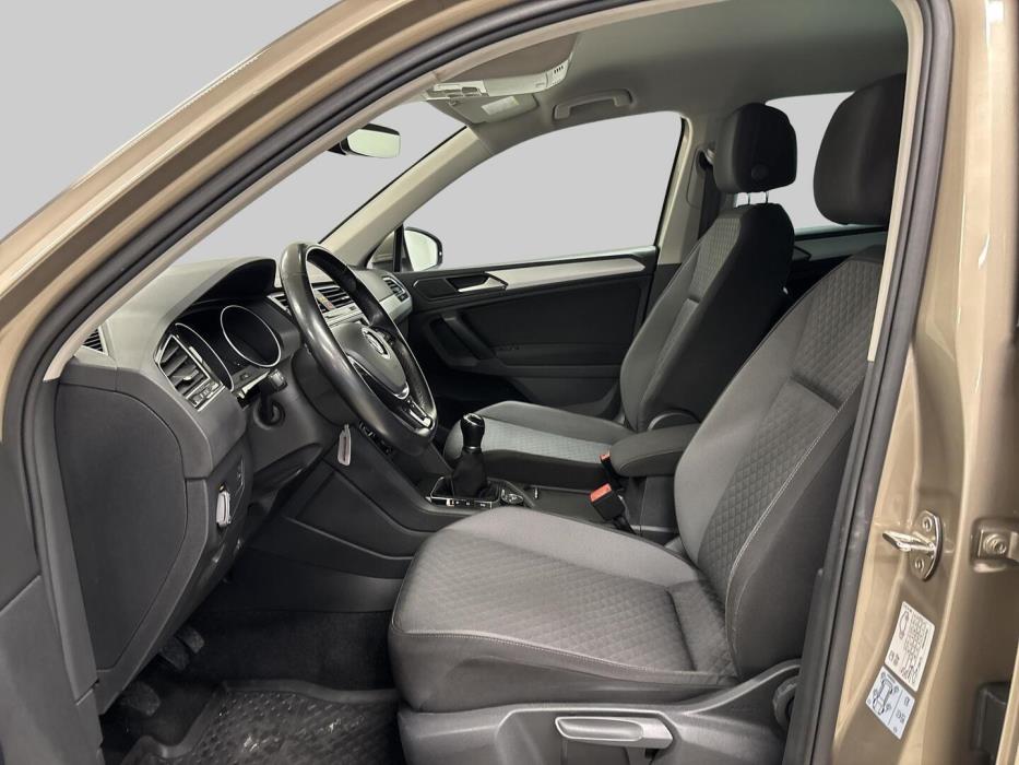 VOLKSWAGEN Tiguan 2017