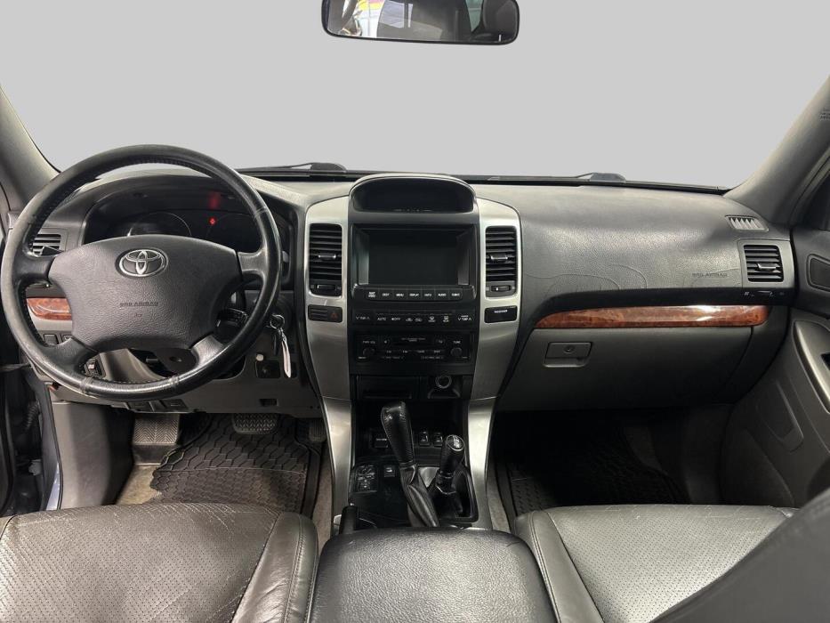 TOYOTA Land Cruiser 2007
