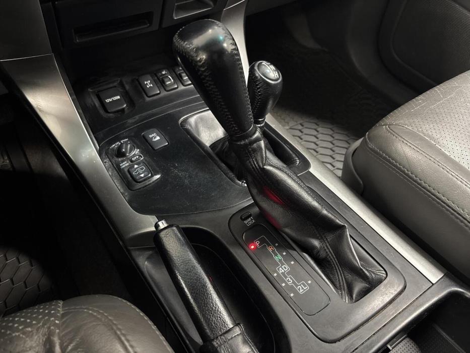 TOYOTA Land Cruiser 2007