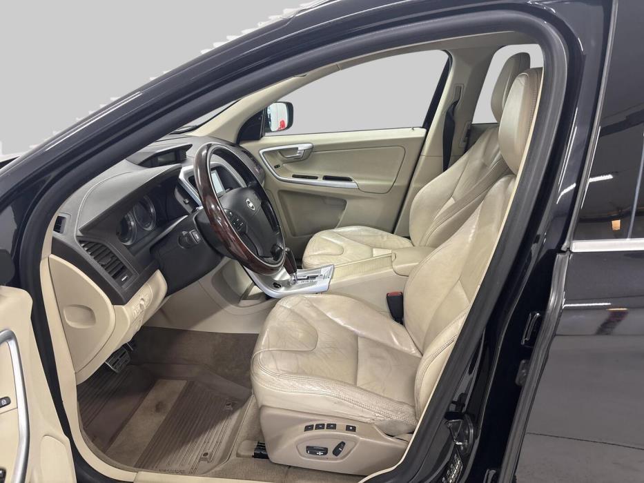 VOLVO XC60 2009