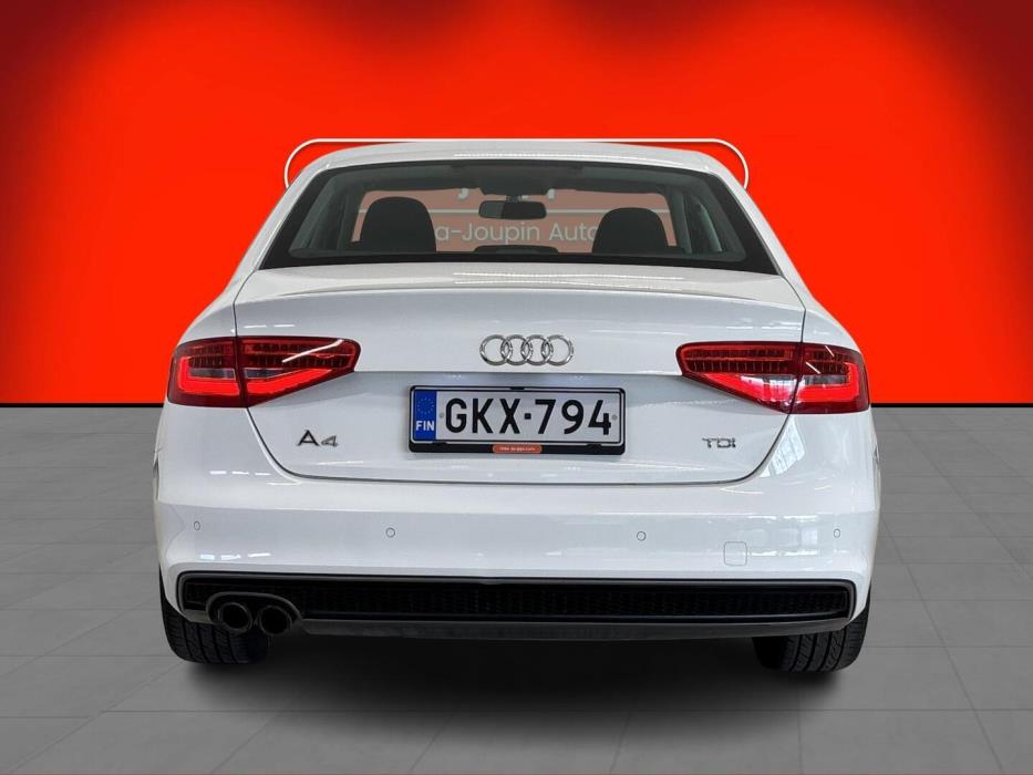 AUDI A4 2014