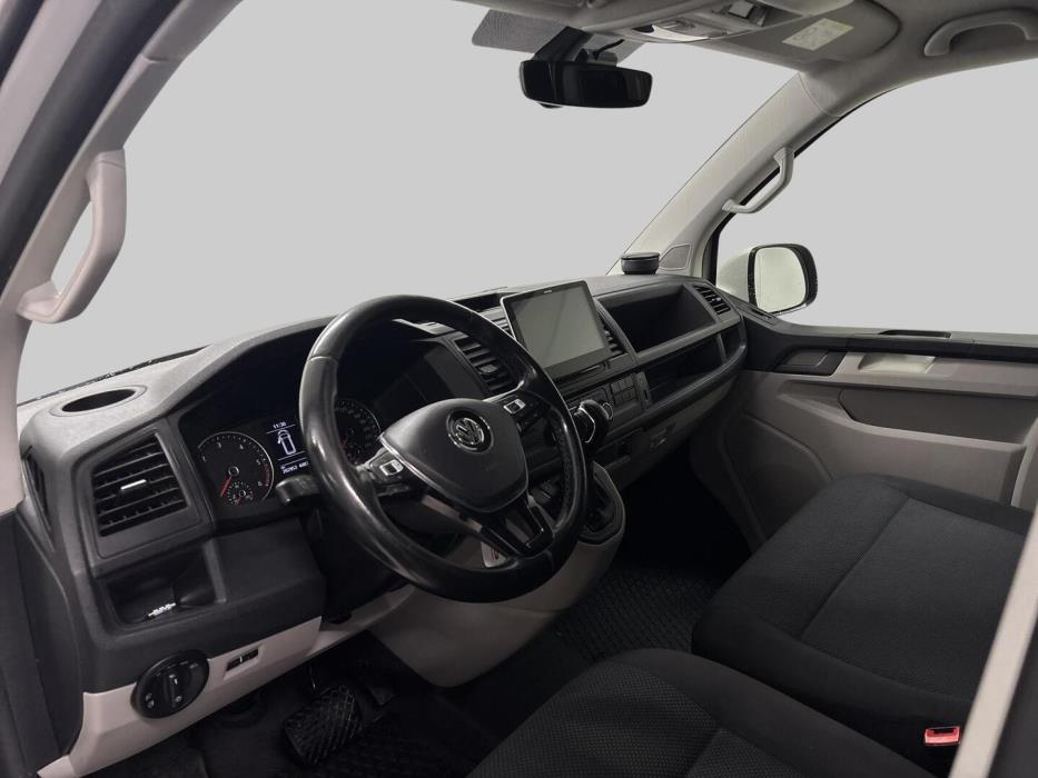 VOLKSWAGEN Transporter 2016